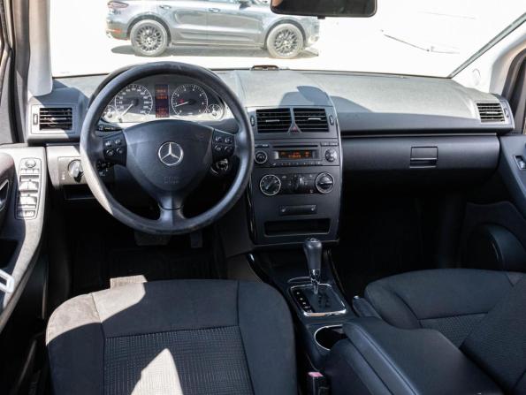 Mercedes-Benz A-Класс II (W169) Рестайлинг с пробегом 2012 года, цена 585 000 рублей, 164378 км, хэтчбек, Автокод Объявления