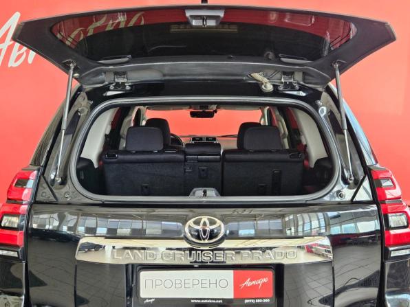 Toyota Land Cruiser Prado 150 Series Рестайлинг 2 с пробегом 2018 года, цена 3 750 000 рублей, 266900 км, внедорожник, Автокод Объявления