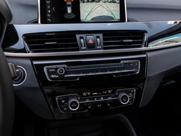 BMW X1 II (F48) Рестайлинг с пробегом 2021 года, цена 2 450 000 рублей, 95506 км, внедорожник, Автокод Объявления