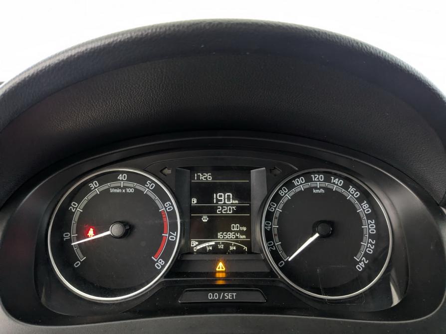 Skoda Rapid I Рестайлинг Москва  - изображение 15