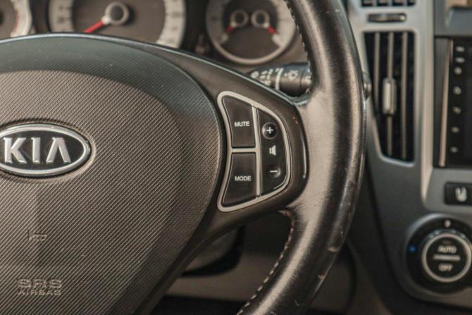 Kia Ceed I с пробегом 2007 года, цена 759 000 рублей, 363776 км, универсал, Автокод Объявления