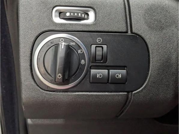Land Rover Discovery IV Рестайлинг с пробегом 2013 года, цена 1 590 000 рублей, 365350 км, внедорожник, Автокод Объявления