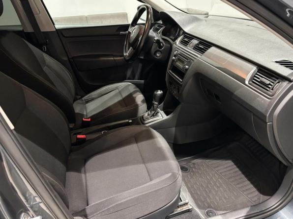 Skoda Rapid I с пробегом 2015 года, цена 831 935 рублей, 232332 км, лифтбек, Автокод Объявления