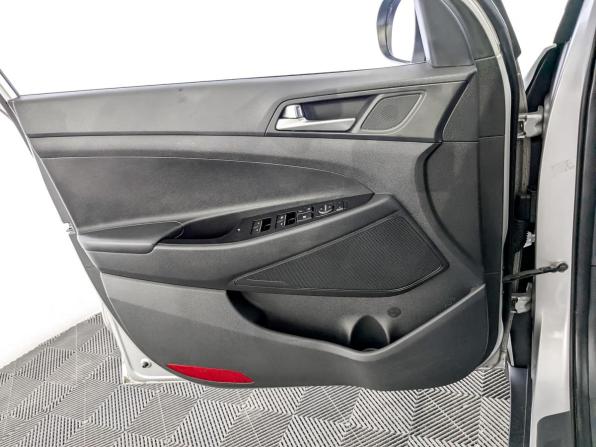 Hyundai Tucson III Рестайлинг с пробегом 2019 года, цена 1 880 000 рублей, 172367 км, внедорожник, Автокод Объявления