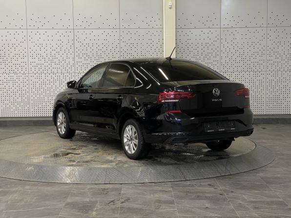 Volkswagen Polo VI с пробегом 2021 года, цена 890 000 рублей, 63079 км, лифтбек, Автокод Объявления
