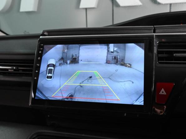 Honda Stepwgn V Рестайлинг с пробегом 2019 года, цена 2 399 000 рублей, 84684 км, минивэн, Автокод Объявления