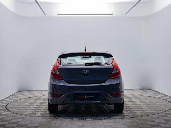 Hyundai Solaris I с пробегом 2013 года, цена 740 000 рублей, 193862 км, хэтчбек, Автокод Объявления