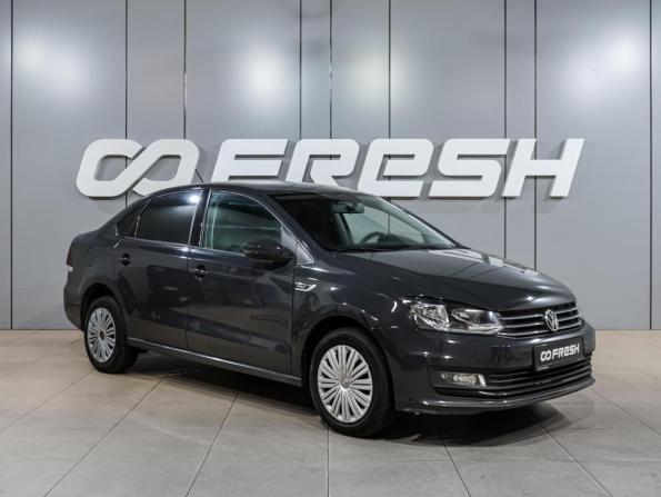 Volkswagen Polo V Рестайлинг с пробегом 2018 года, цена 1 299 000 рублей, 132982 км, седан, Автокод Объявления