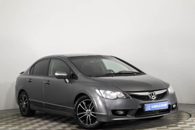 Honda Civic VIII Рестайлинг с пробегом 2010 года, цена 949 000 рублей, 216871 км, седан, Автокод Объявления
