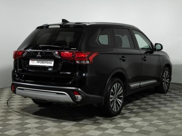 Mitsubishi Outlander III Рестайлинг 3 с пробегом 2019 года, цена 1 779 700 рублей, 156224 км, внедорожник, Автокод Объявления