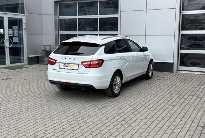 Lada (ВАЗ) Vesta I с пробегом 2019 года, цена 960 000 рублей, 103465 км, универсал, Автокод Объявления
