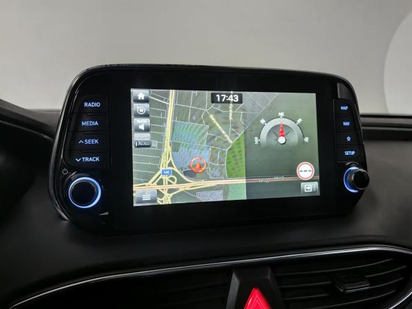 Hyundai Santa Fe IV с пробегом 2018 года, цена 2 755 000 рублей, 137049 км, внедорожник, Автокод Объявления