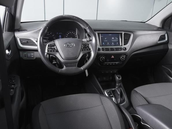 Hyundai Solaris II с пробегом 2019 года, цена 1 680 000 рублей, 141594 км, седан, Автокод Объявления