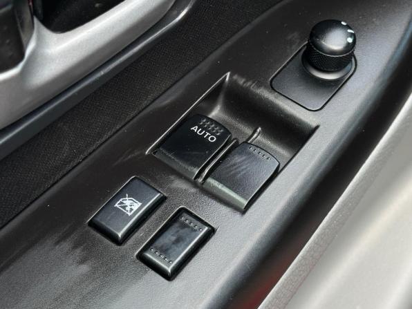Suzuki SX4 I (Classic) Рестайлинг с пробегом 2012 года, цена 730 000 рублей, 177919 км, хэтчбек, Автокод Объявления