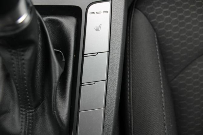 Hyundai Elantra VI (AD) Рестайлинг с пробегом 2019 года, цена 1 625 000 рублей, 112000 км, седан, Автокод Объявления