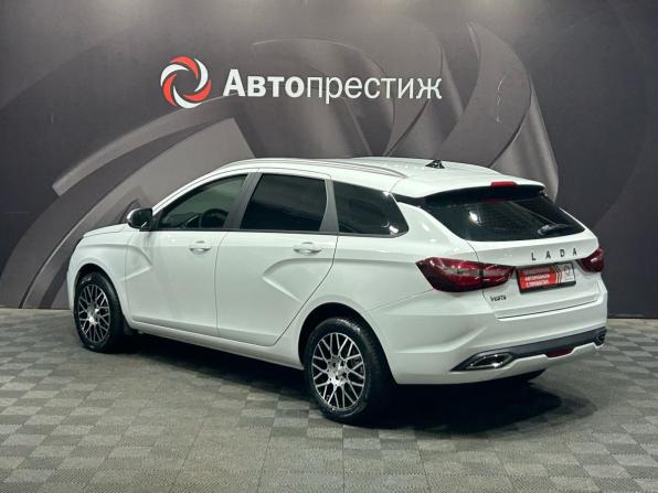 Lada (ВАЗ) Vesta I Рестайлинг (NG) с пробегом 2024 года, цена 1 470 000 рублей, 450 км, универсал, Автокод Объявления