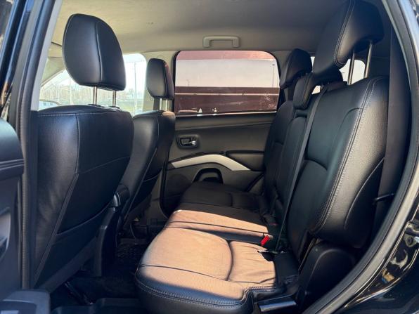 Mitsubishi Outlander II Рестайлинг с пробегом 2011 года, цена 935 000 рублей, 201000 км, внедорожник, Автокод Объявления