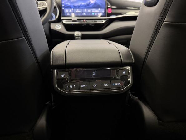 Toyota Highlander IV (XU70) с пробегом 2026 года, цена 5 400 000 рублей, 36 км, внедорожник, Автокод Объявления