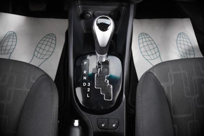Kia Rio III с пробегом 2013 года, цена 999 000 рублей, 135000 км, хэтчбек, Автокод Объявления