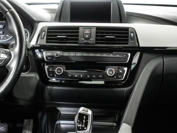 BMW 3 серии VI (F3x) Рестайлинг с пробегом 2017 года, цена 3 120 000 рублей, 54616 км, седан, Автокод Объявления
