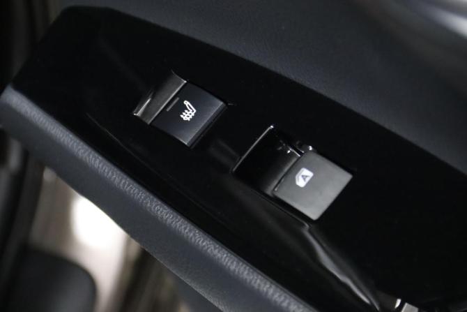 Toyota Camry VIII (XV70) с пробегом 2019 года, цена 2 835 350 рублей, 121015 км, седан, Автокод Объявления