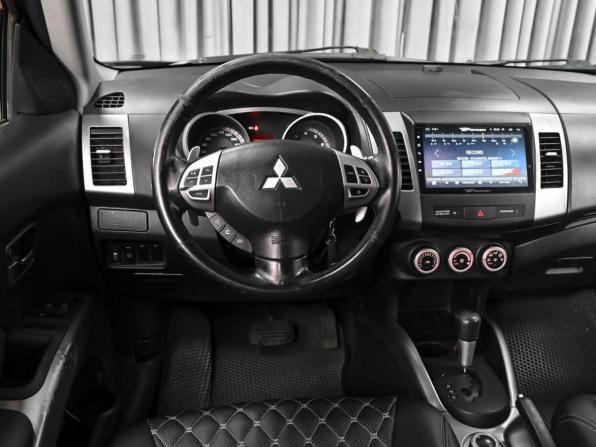 Mitsubishi Outlander II с пробегом 2008 года, цена 1 065 000 рублей, 222337 км, внедорожник, Автокод Объявления