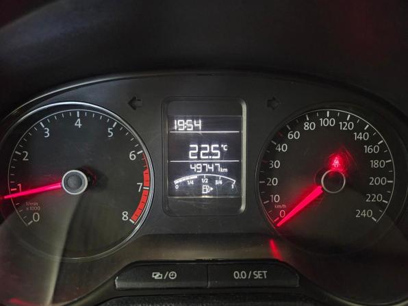 Volkswagen Polo V Рестайлинг с пробегом 2019 года, цена 1 257 000 рублей, 49747 км, седан, Автокод Объявления