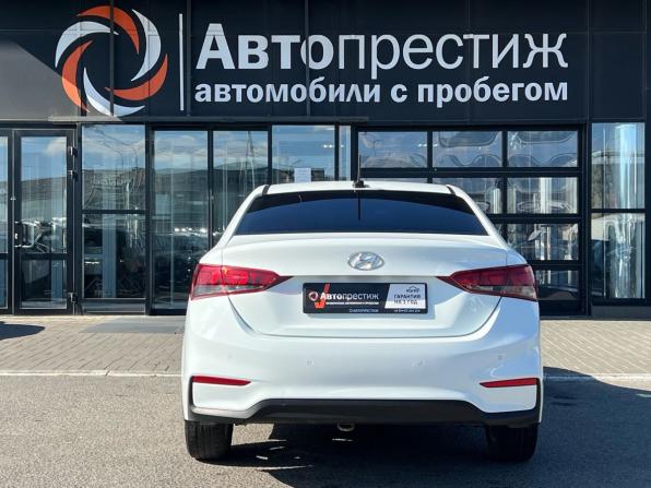 Hyundai Solaris I Рестайлинг с пробегом 2017 года, цена 1 248 000 рублей, 148500 км, седан, Автокод Объявления