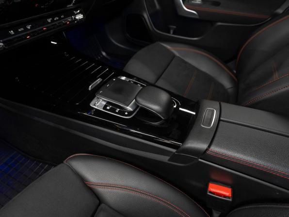Mercedes-Benz CLA II (C118 X118) с пробегом 2019 года, цена 3 200 000 рублей, 59000 км, универсал, Автокод Объявления