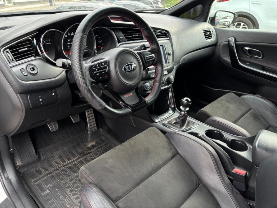 Kia Ceed GT I Рестайлинг Набережные Челны  - изображение 29
