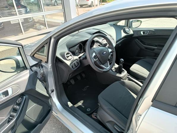 Ford Fiesta Mk6 Рестайлинг с пробегом 2016 года, цена 840 000 рублей, 84000 км, хэтчбек, Автокод Объявления