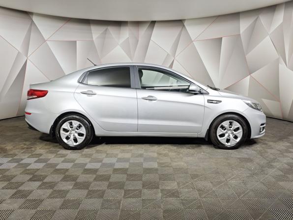Kia Rio III Рестайлинг с пробегом 2016 года, цена 999 000 рублей, 82989 км, седан, Автокод Объявления