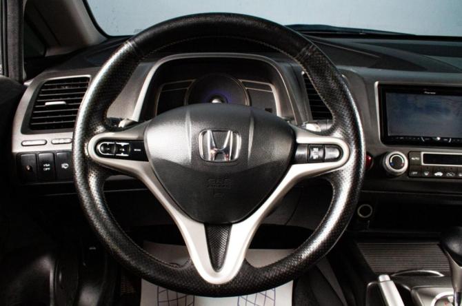 Honda Civic VIII Рестайлинг с пробегом 2009 года, цена 999 000 рублей, 312000 км, седан, Автокод Объявления