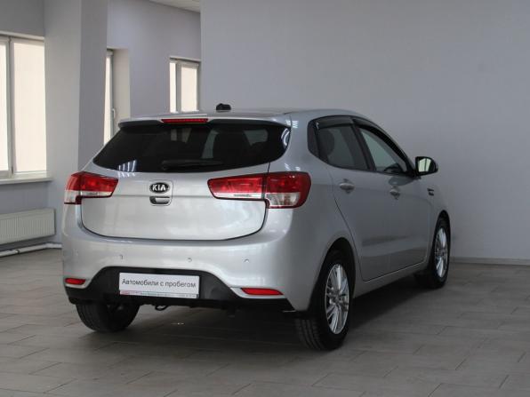 Kia Rio III Рестайлинг с пробегом 2017 года, цена 1 199 900 рублей, 114223 км, хэтчбек, Автокод Объявления