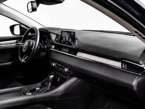 Mazda 6 III (GJ) Рестайлинг 2 с пробегом 2019 года, цена 2 458 000 рублей, 45695 км, седан, Автокод Объявления