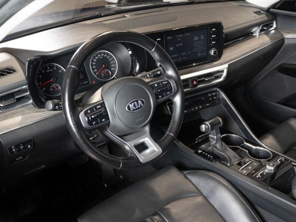 Kia K5 III с пробегом 2021 года, цена 2 529 458 рублей, 111041 км, седан, Автокод Объявления