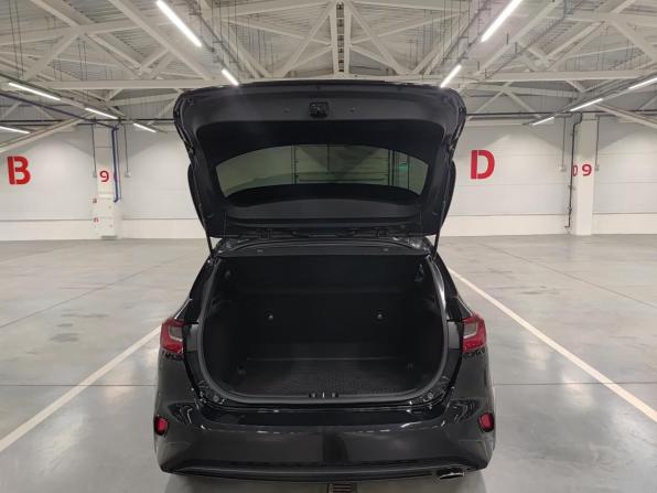 Kia Ceed III с пробегом 2018 года, цена 1 799 000 рублей, 67628 км, хэтчбек, Автокод Объявления
