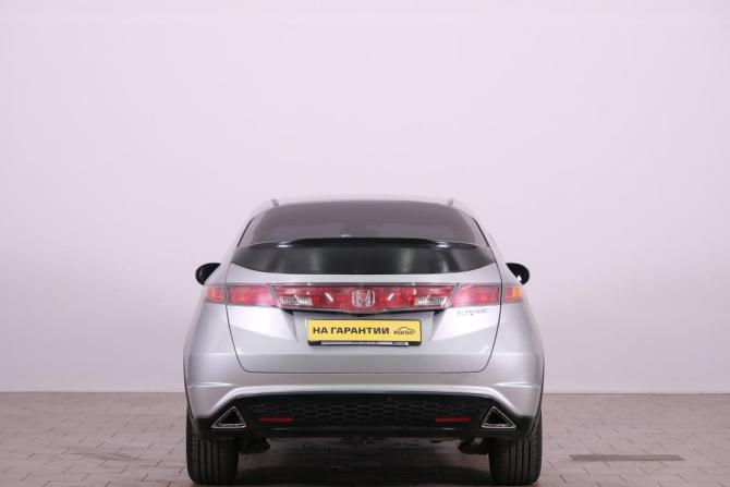 Honda Civic VIII с пробегом 2007 года, цена 729 000 рублей, 250000 км, хэтчбек, Автокод Объявления