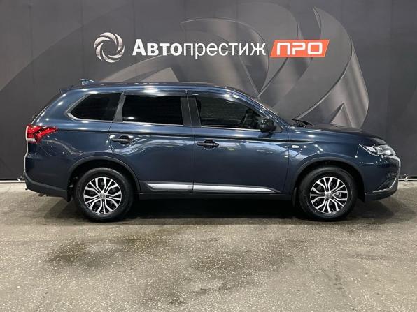 Mitsubishi Outlander III Рестайлинг 3 с пробегом 2019 года, цена 2 130 000 рублей, 99522 км, внедорожник, Автокод Объявления