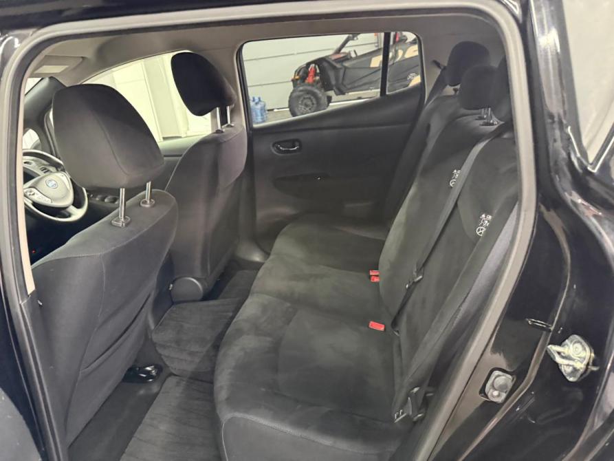 Nissan Leaf I (ZE0/AZE0) Краснодар  - изображение 14