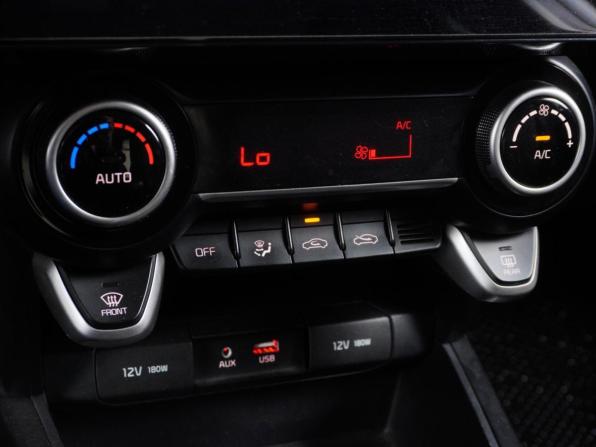 Kia Rio IV с пробегом 2018 года, цена 1 490 000 рублей, 98704 км, хэтчбек, Автокод Объявления
