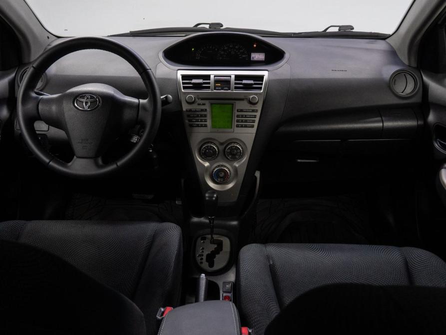 Toyota Yaris II Рестайлинг Тюмень  - изображение 16