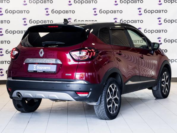 Renault Kaptur I Рестайлинг с пробегом 2021 года, цена 1 790 000 рублей, 60972 км, внедорожник, Автокод Объявления