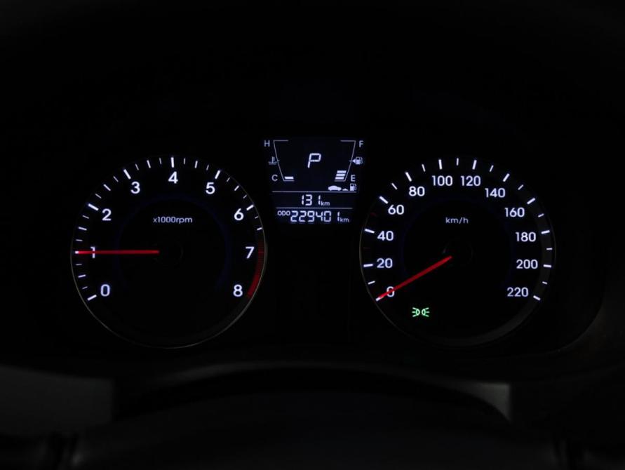 Hyundai Solaris I Санкт-Петербург  - изображение 13