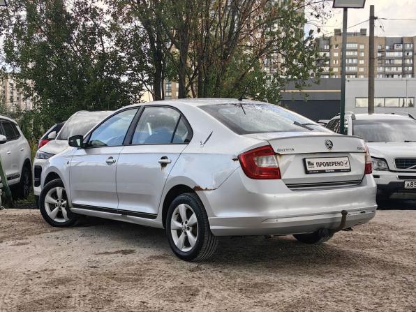 Skoda Rapid I с пробегом 2015 года, цена 599 000 рублей, 330000 км, лифтбек, Автокод Объявления