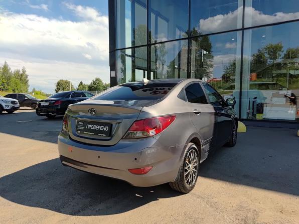 Hyundai Solaris I с пробегом 2013 года, цена 799 800 рублей, 153000 км, седан, Автокод Объявления