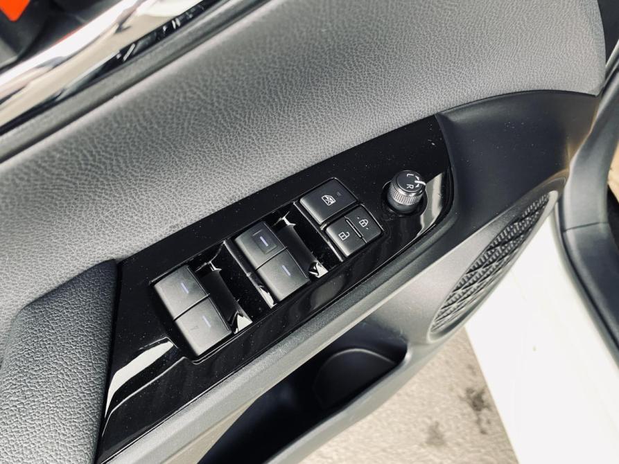 Toyota Prius IV Рестайлинг (XW50) Кемерово  - изображение 22