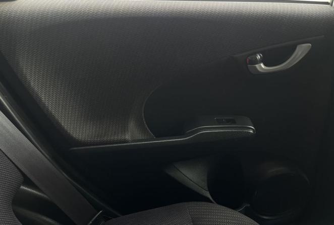 Honda Fit II с пробегом 2010 года, цена 700 000 рублей, 199346 км, хэтчбек, Автокод Объявления