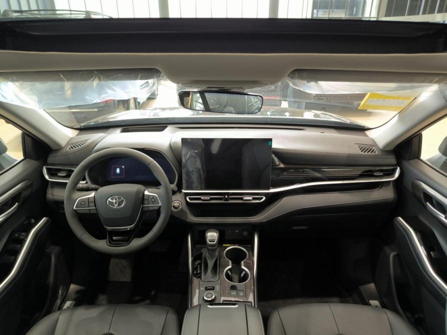 Toyota Highlander IV (XU70) Казань  - изображение 17
