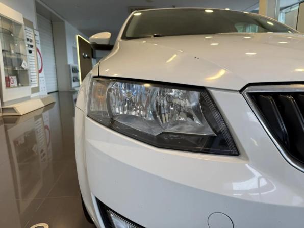 Skoda Octavia III (A7) с пробегом 2016 года, цена 1 490 000 рублей, 100000 км, лифтбек, Автокод Объявления